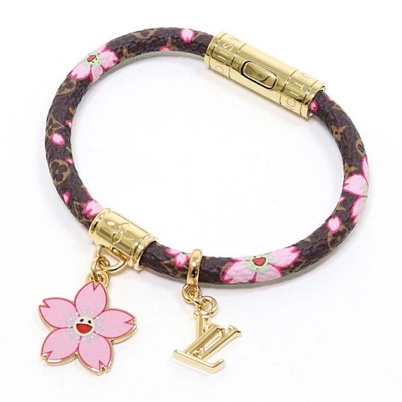 👑✅PRICE FIRM✅ Stylish Cherry Blossom Print Fashion Bracelet. Brand New! - Picture 12 of 17